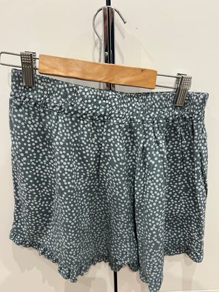 Falda corta niña estampado lunares