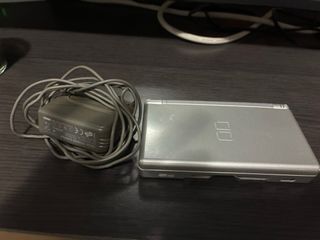 Nintendo DS Lite Plata