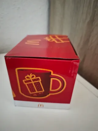 Taza McDonald's McCafe Roja