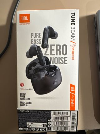 Auriculares JBL Tune Beam Negro