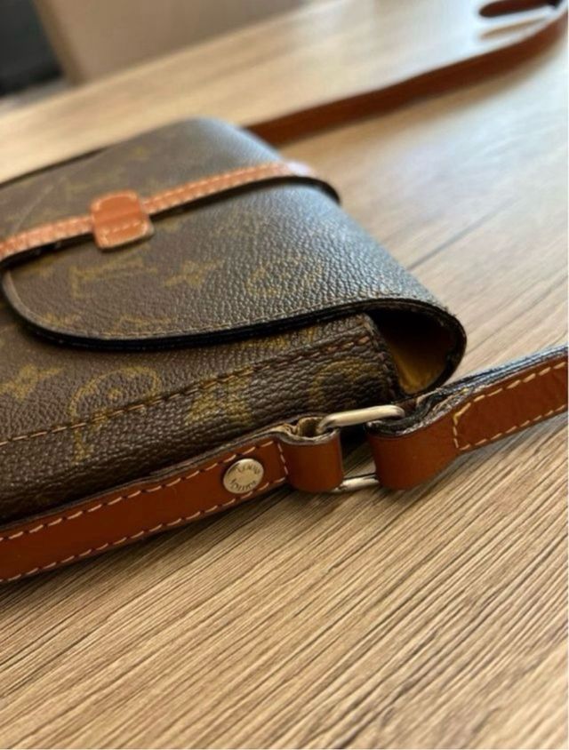 Louis Borsa 22x24 unisex