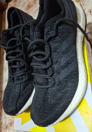 Adidas PureBOOST  Talla 42 Muy comodas para todo.