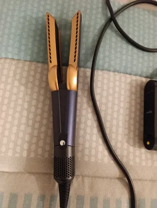 Plancha Dyson Airstrait Azul/Dorado