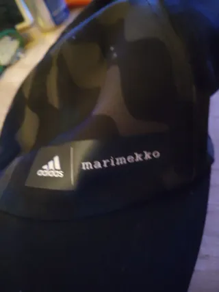 Gorra Adidas x Marimekko Camuflaje Negra