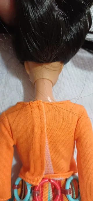 Barbie Lea Hoops & Loops 2003