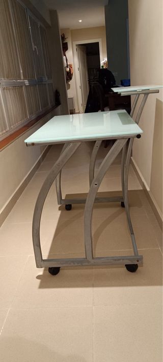 Escritorio cristal y metal  estudio /teletrabajo