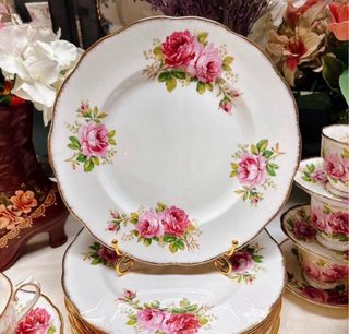 Royal Albert Piatti Rose Porcellana Set