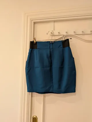 Falda corta azul talla S