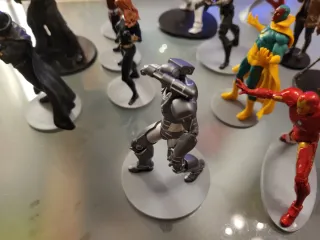 14 Figuras Marvel Disney Vietnam