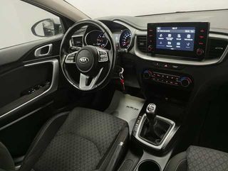 Kia Ceed 1.6 MHEV iMT Drive 100 kW (136 CV)