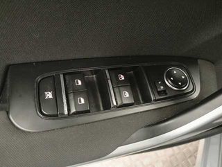 Kia Ceed 1.6 MHEV iMT Drive 100 kW (136 CV)