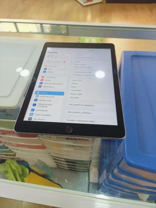 iPad 6ª Gen 32GB Plata
