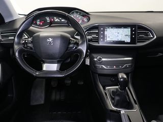 Peugeot 308 PureTech 130 S&S Style 96 kW (130 CV)