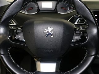 Peugeot 308 PureTech 130 S&S Style 96 kW (130 CV)