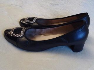 Zapatos negros tacón 43