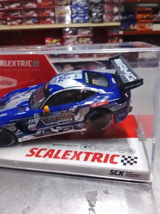 Scalextric Mercedes AMG GT3 tarmac