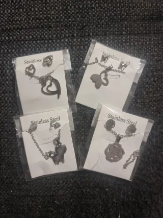 Conjunto Pendientes y Colgante Acero Inoxidable