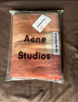 Sciarpa Acne Studios a quadri arancione e beige