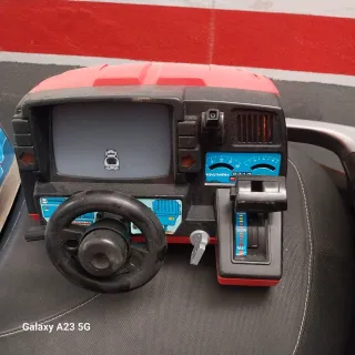 Juguete Coche Rojo funciona.Simulador fun to drive