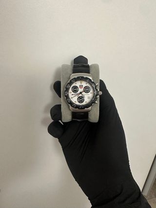 Reloj TAG Heuer Cronógrafo Blanco y Negro
