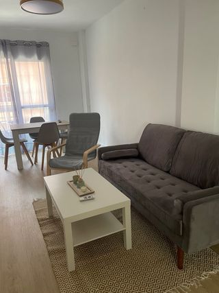 Alquilo habitación en piso compartido