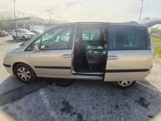 Peugeot 807 CAMPERIZADA 2.0hdi 136cv. año 2007