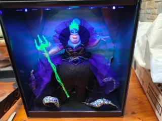 Disney La Sirenetta Ursula Darkness Descends