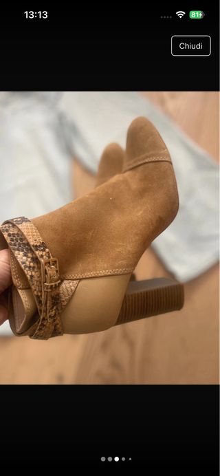 Stivaletti Zara beige suede con stampa pitone