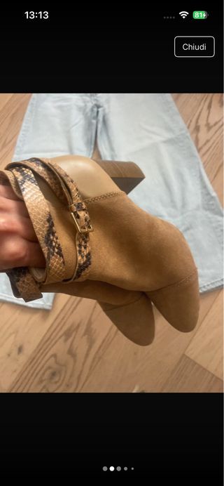 Stivaletti Zara beige suede con stampa pitone