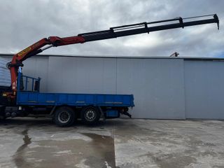 Mercedes Actros 6x2 con Grúa Palfinger 24500