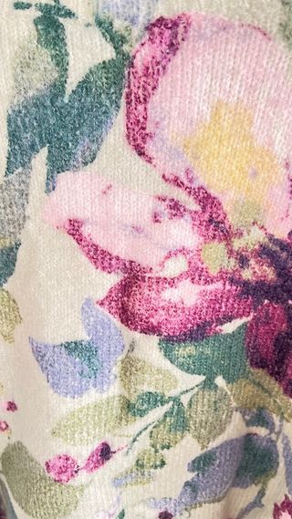 Jersey estampado flores verde y morado