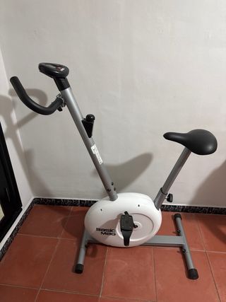 Bicicleta Estática Basic Mag Compacta