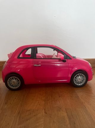 Fiat 500 rosa di Barbie