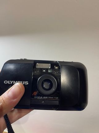 Olympus Mju I Cámara Analógica con Funda