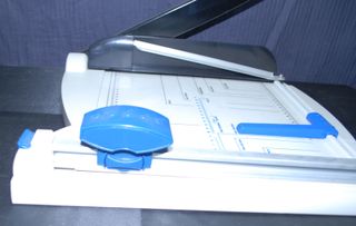 Cortadora de Papel Doble con Rueda