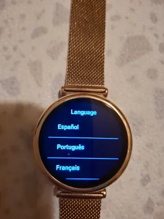 Reloj Inteligente Negro y Dorado