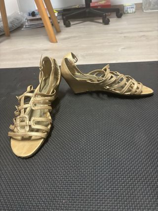 Sandalias doradas CIT & CO mujer