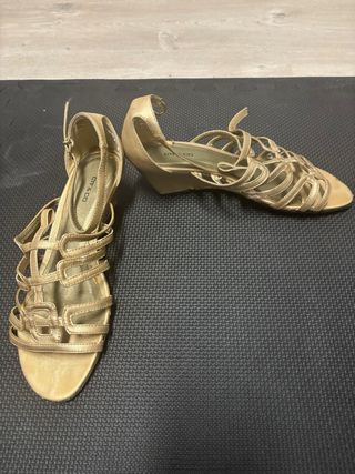 Sandalias doradas CIT & CO mujer