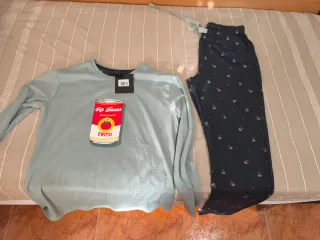 Conjunto pijama nuevo