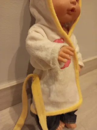 Bebe Nenuco con conjunto de ropa