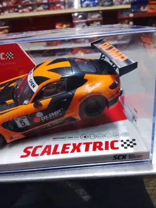 Scalextric Mercedes AMG GT3