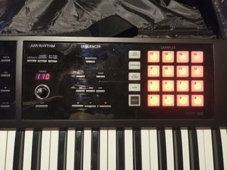 Roland FA-07 Teclado Sintetizador