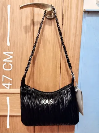 BOLSO NUEVO CON ETIQUETA  REGALO COLLAR LARGO