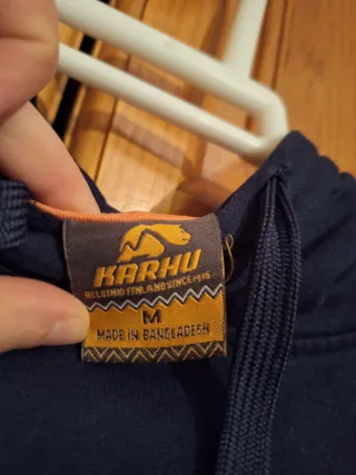 Sudadera Karhu Azul con Estampado