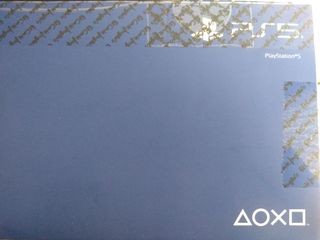 Consola PS5 Slim Edición Limitada Ghost of Yotei