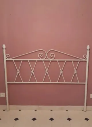 Cabecero de hierro blanco roto 140/150