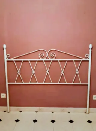 Cabecero de hierro blanco roto 140/150