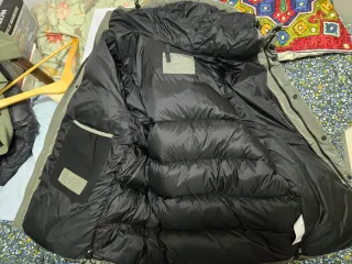 Abrigo plumífero Massimo Dutti verde hombre