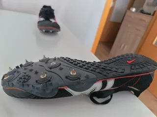 Zapatillas Nike Atletismo Negras Rojas