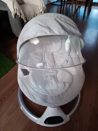 Mecedora Eléctrica Beige y Gris